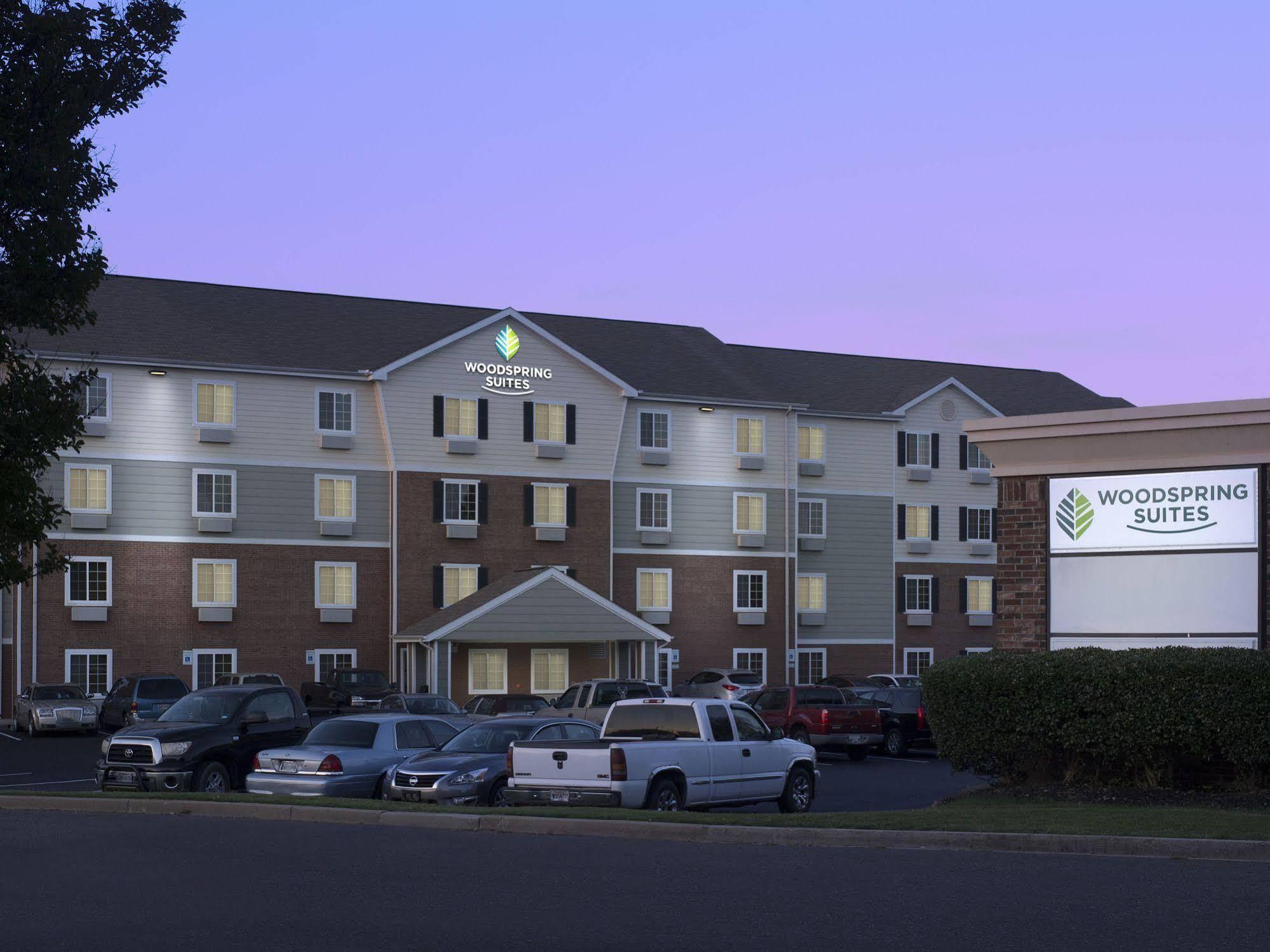 Woodspring Suites Memphis Southeast Exterior photo